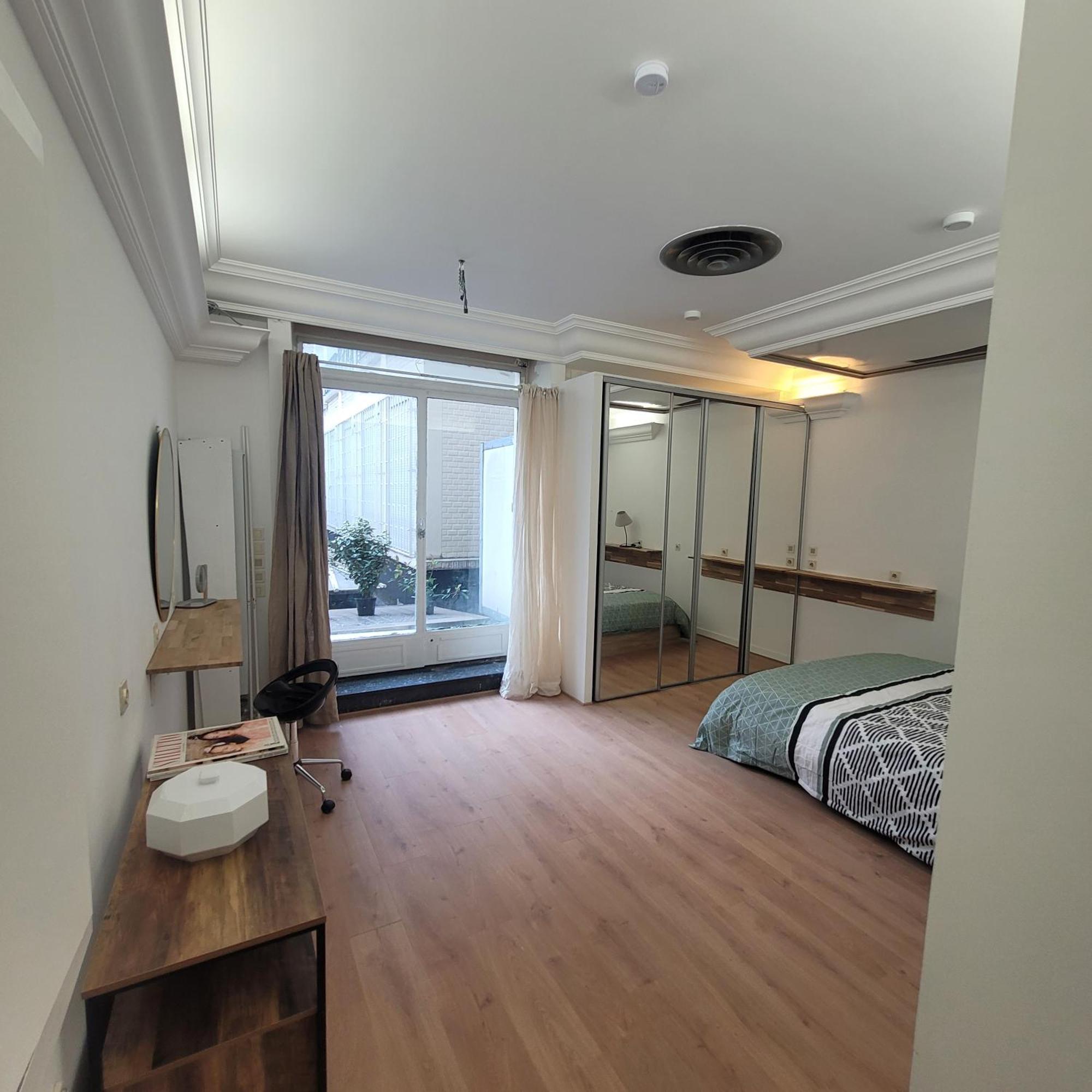 Bel Appartement Champs Elysees Avec 2 Chambres Paris Exteriör bild